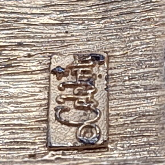 Vintage CELEBRITY Gold Silver Tone Chain Design, Designer Signed, 1960s, 7 1/8" - Picture 10 of 14